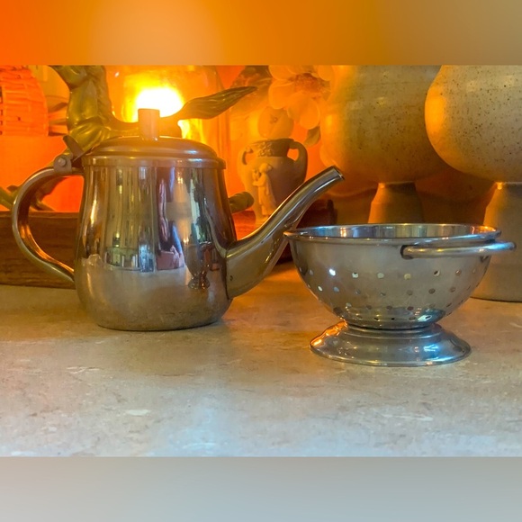Brand Ware Stainless Steel Creamer Server Vintage 4 Inches And Mini Colander Set - Picture 1 of 10